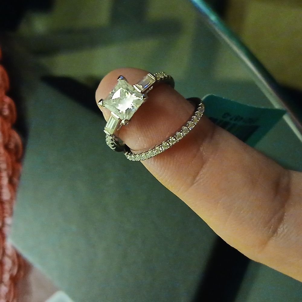 925 Moissanite Rings - Picture 3 of 7
